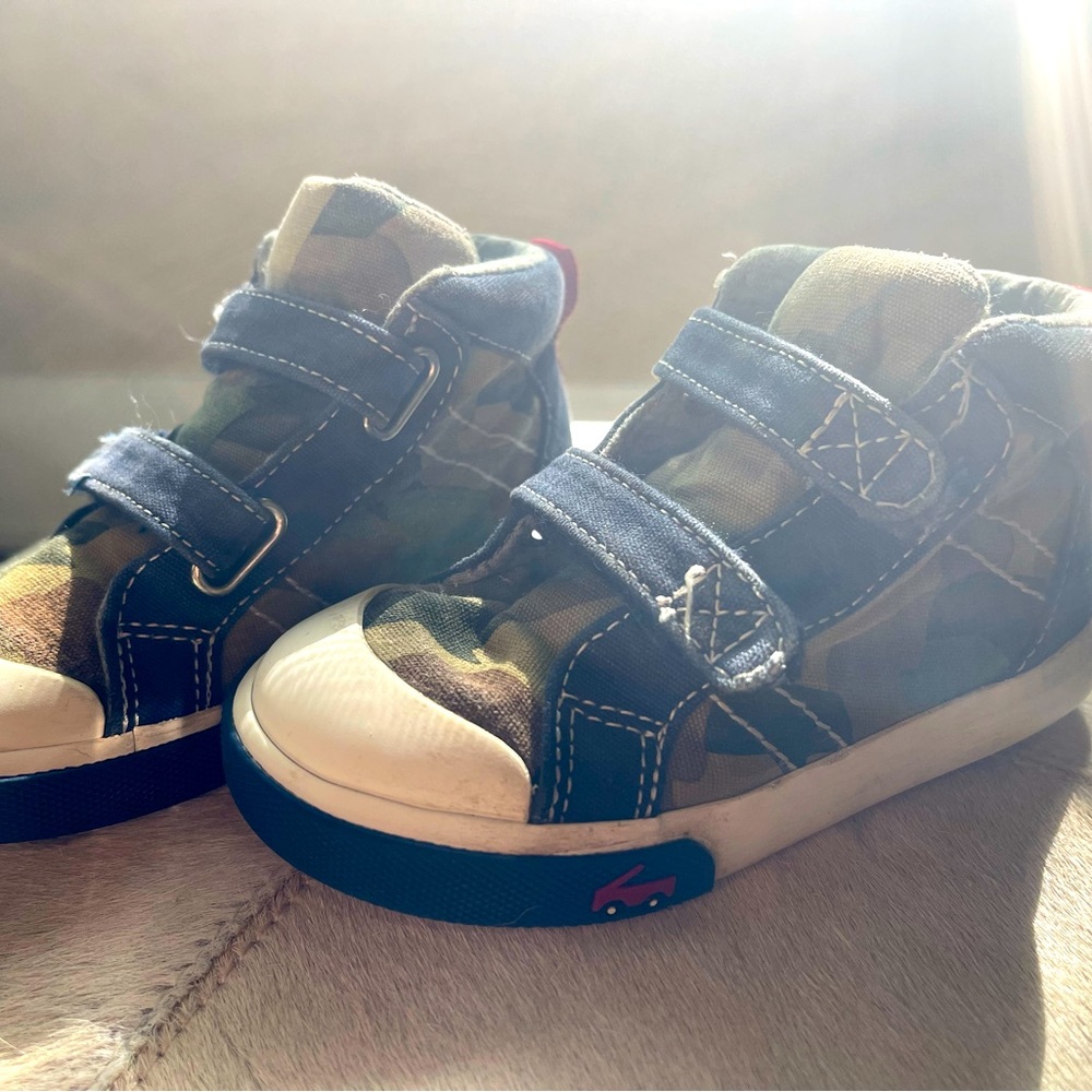 See Kai Run Matty Camo High Tops